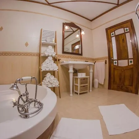 Djukel With Pool فيلة المليحة