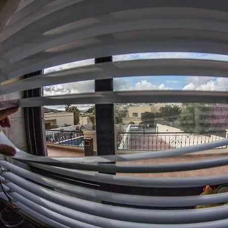 Djukel With Pool فيلة المليحة