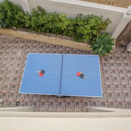 Villa Djukel With Pool